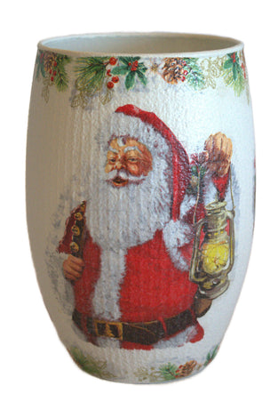 Vaza decorata cu Mos Craciun.