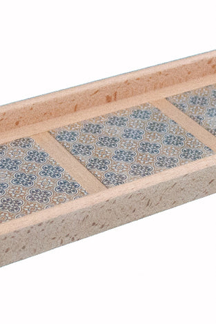 Tava din lemn decorata cu 3 placi de faianta.